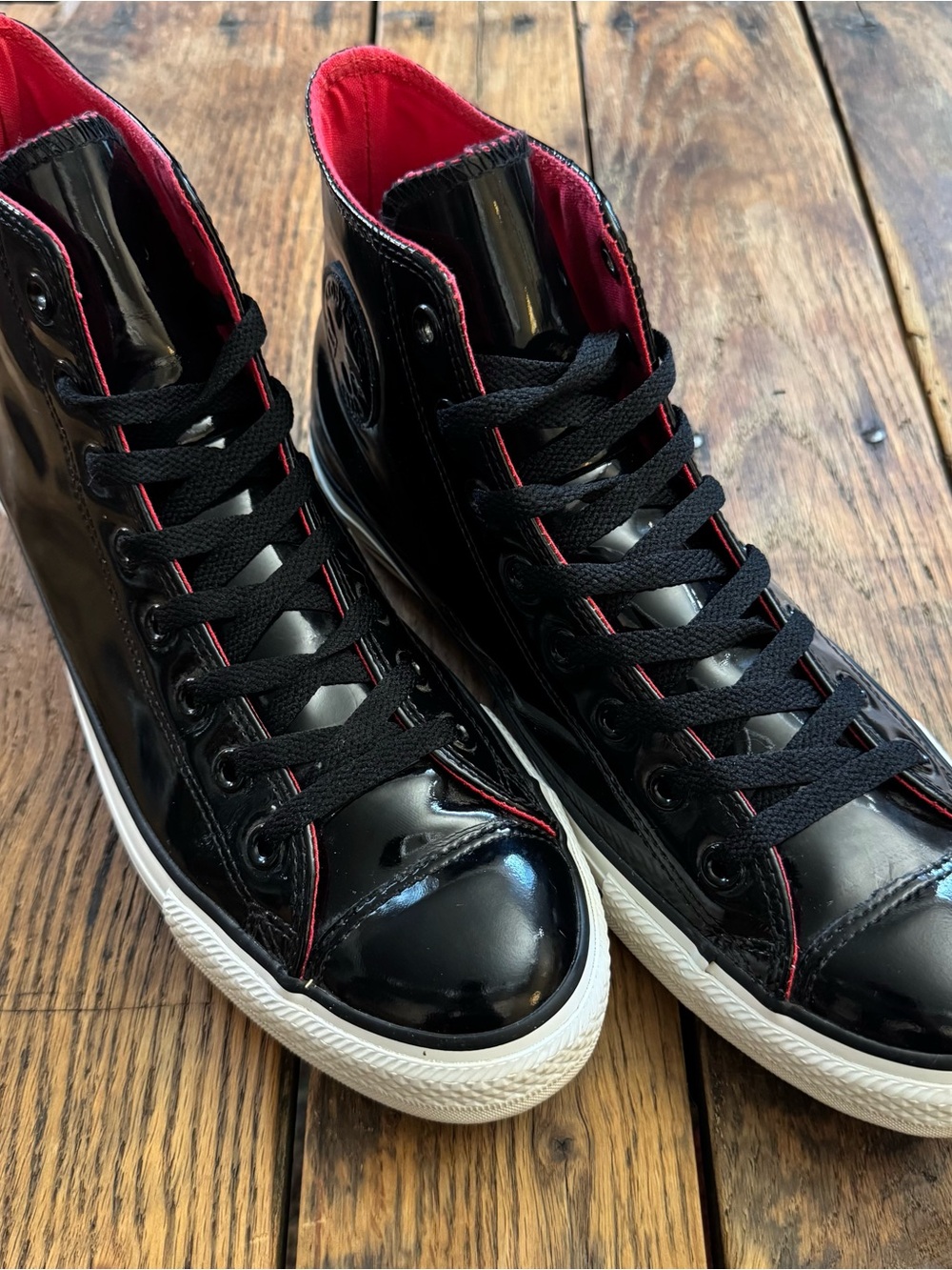 Converse Black Patent High-Top Sneakers with White Sole Red Inside - Picture 5 of 9